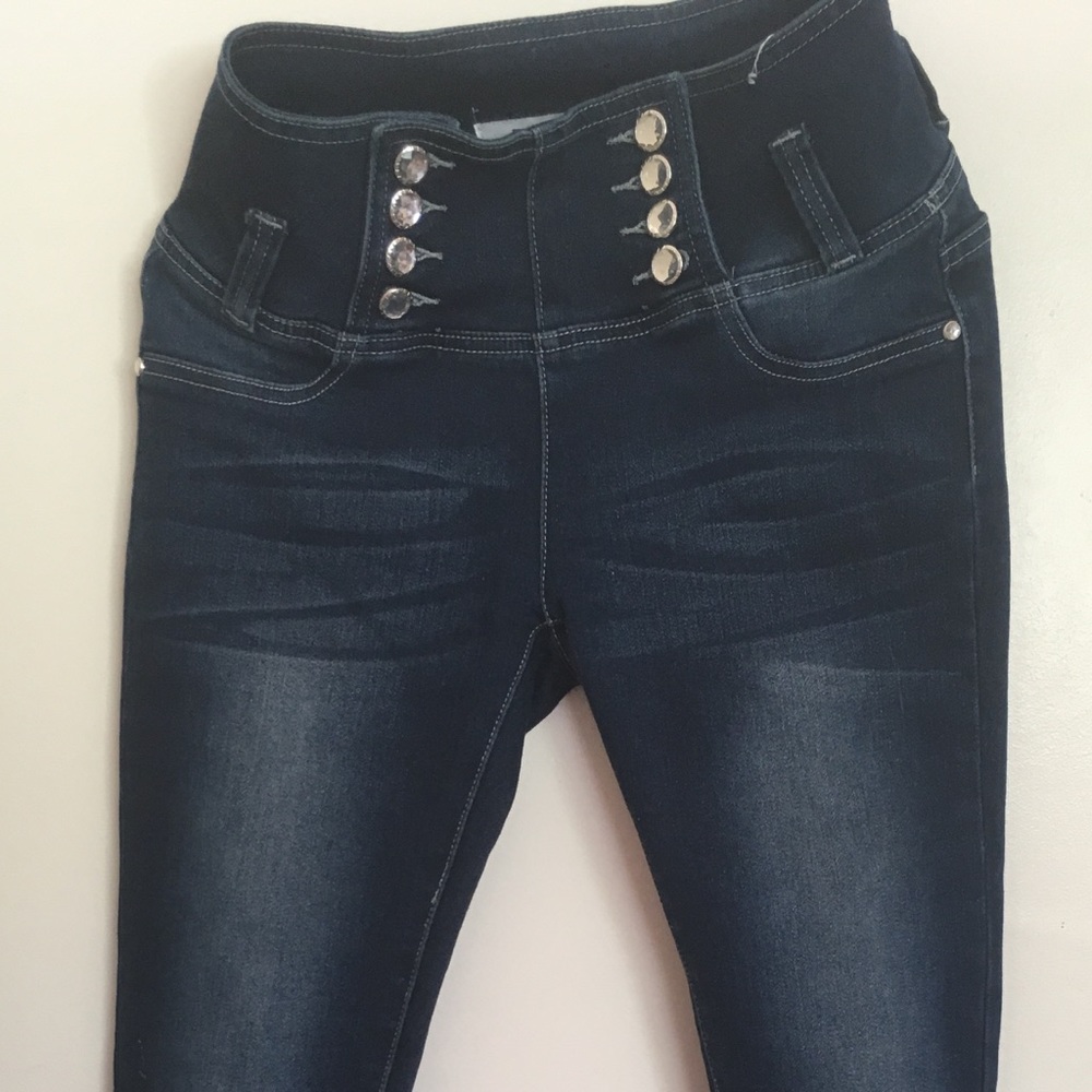 BB Jeans